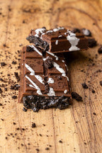 Dubai Chocolate Bar Cookies & Cream